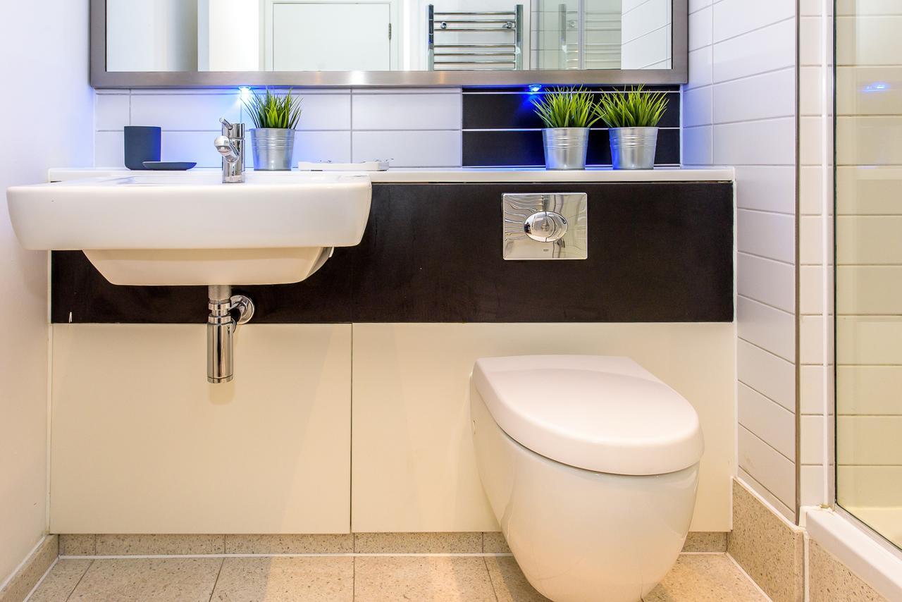 Approved Serviced Apartments Skyline Manchester Bagian luar foto