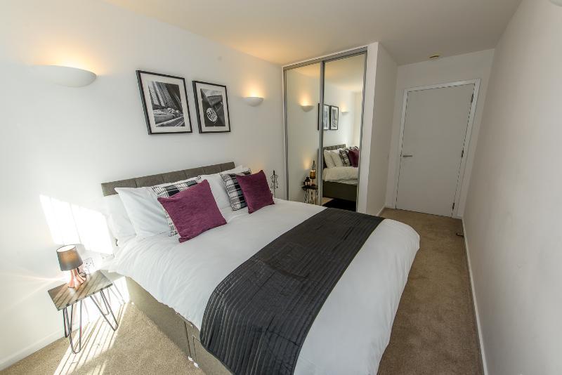 Approved Serviced Apartments Skyline Manchester Bagian luar foto